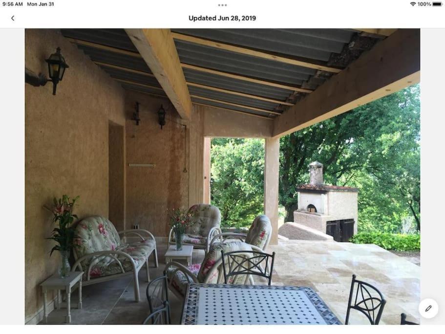 Petit Coin De Paradis En Provence Aups Extérieur photo