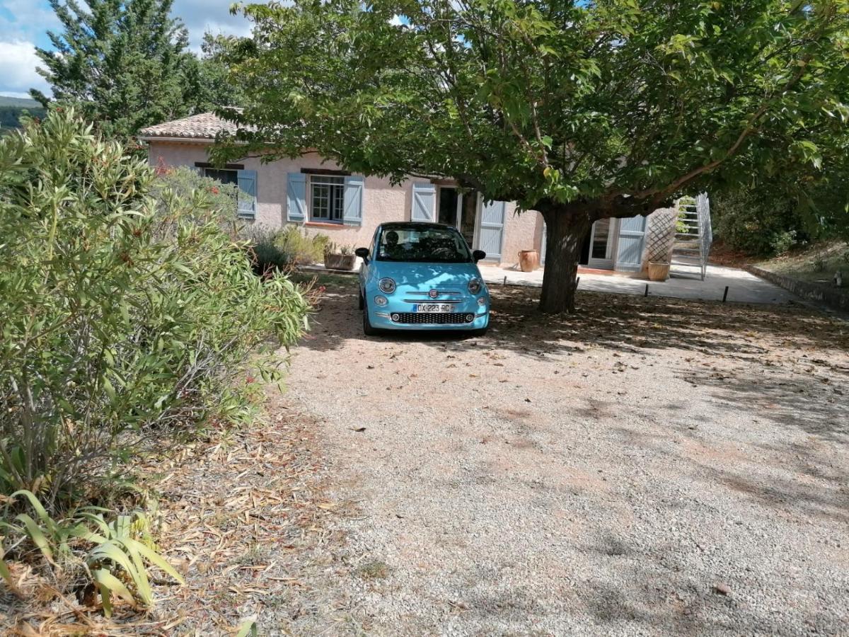 Petit Coin De Paradis En Provence Aups Extérieur photo
